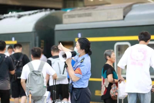 0806【通稿】受北方強(qiáng)降雨影響 南鐵調(diào)整部分旅客列車運(yùn)行方案